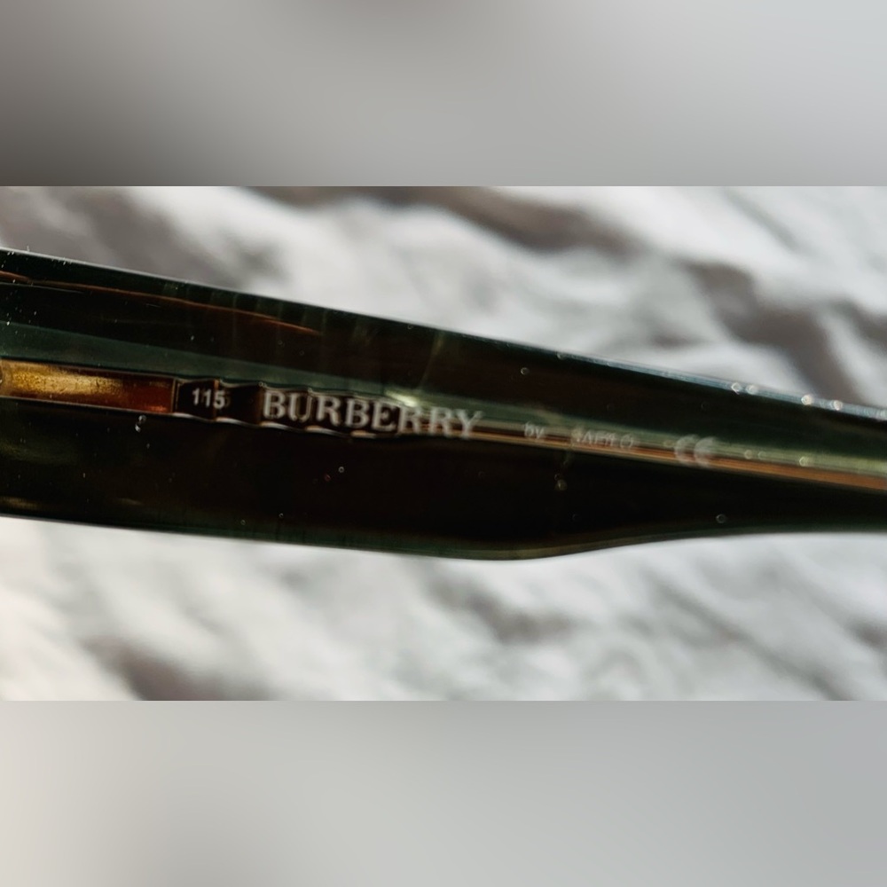 Burberry Sunglasses in Olive Green - Picture 6 of 9